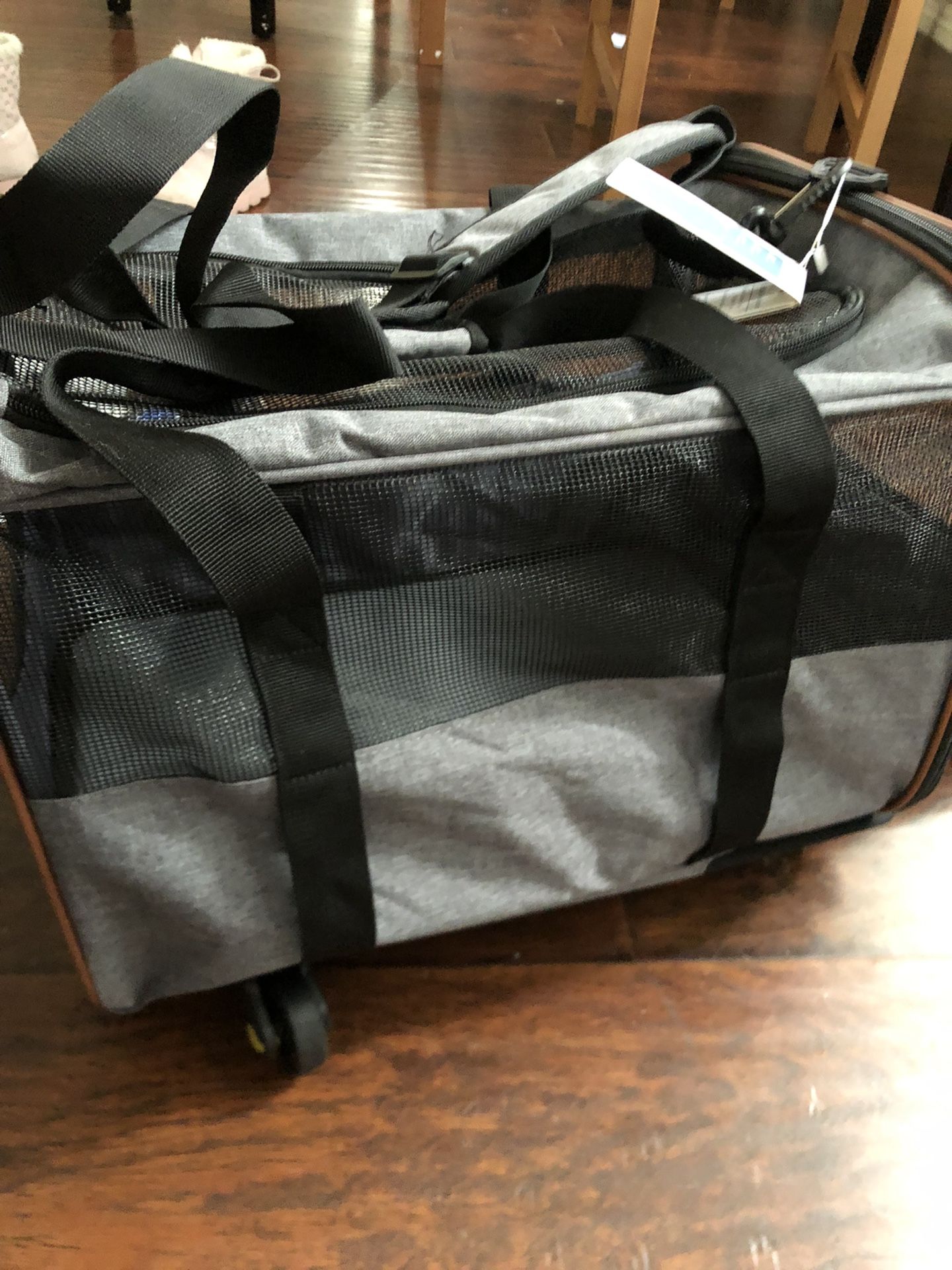Pet Carrier for dog cats with telescopic walking handle pet traveling bag airline approved