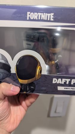 Daftounk youtooz