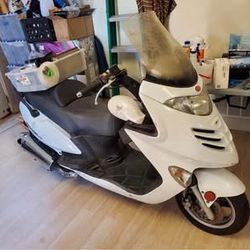 2009 Kymco Grandvista 250cc 