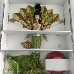 Mattel Barbie Bob Mackie Fantasy Goddess of Asia Doll 1998