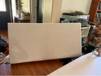 Twin mattress
