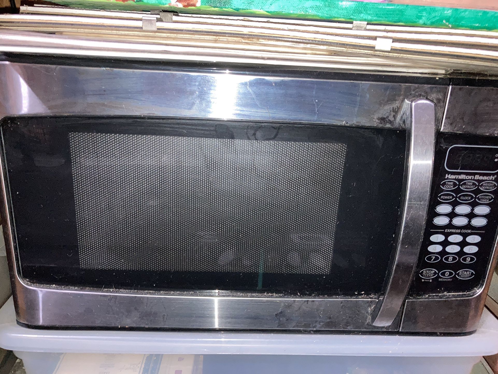 Microwave 1000w USED