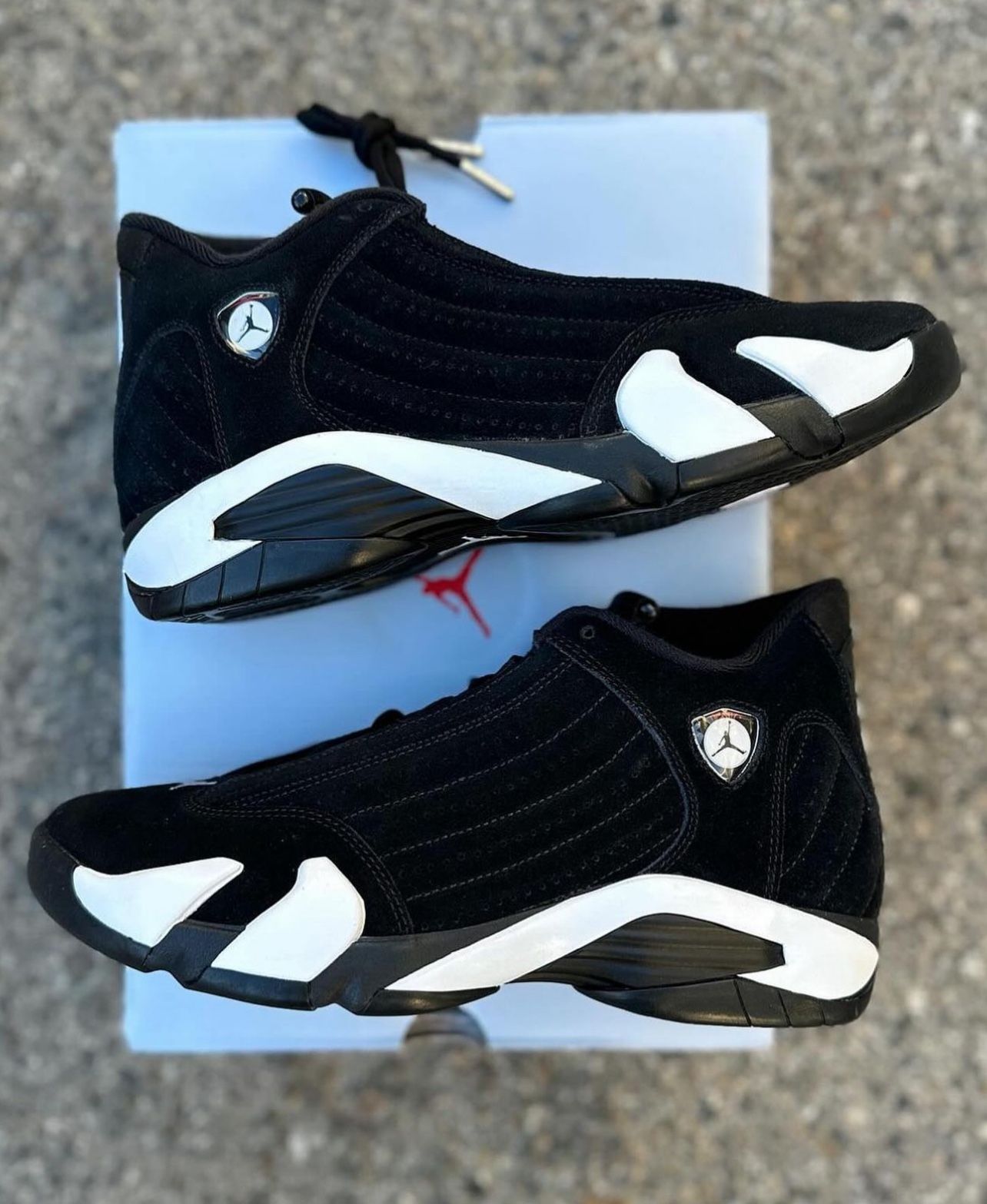 Jordan 14 Black/White