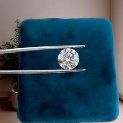 Round Lab Grown Certified Diamond 