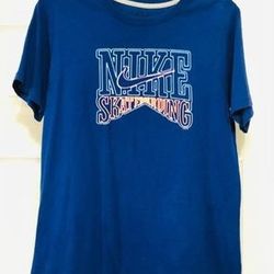 Nike Skateboarding T Shirt Youth Size L Short Sleeve Blue