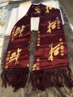 100% Silk Scarf w/fringe - New