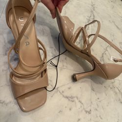 Nude Woman’s Heels Size 8.5