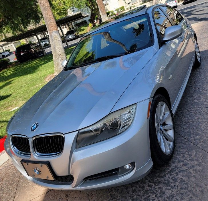 2011 BMW 3 Series
