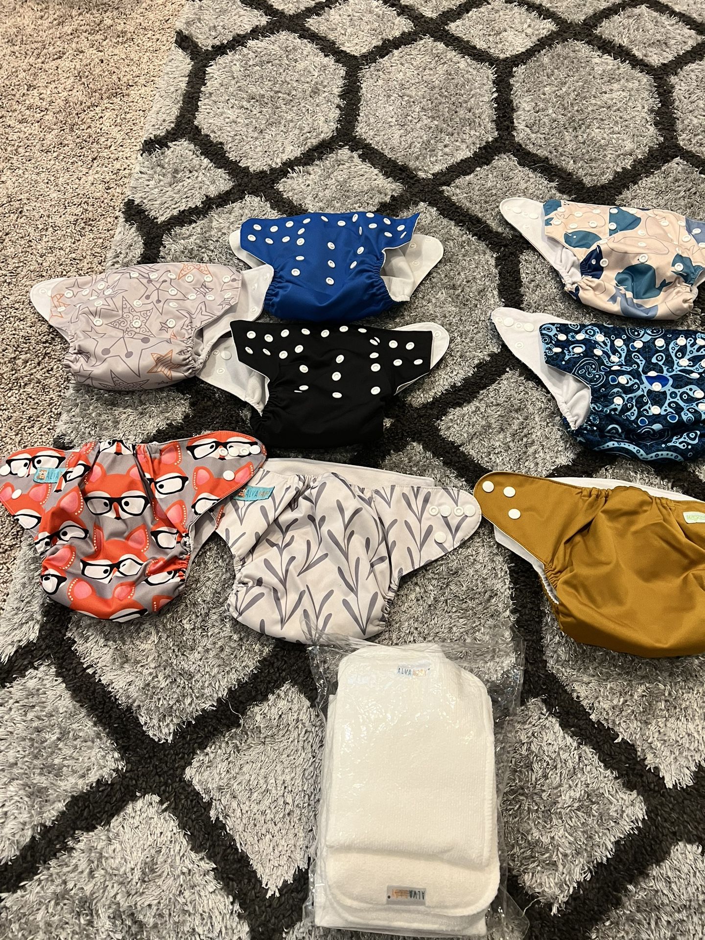 one size Cloth diaper cover and insert