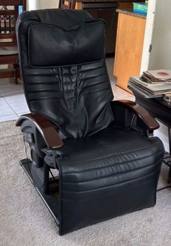 Massage Chair - Interactive Health EMS.9