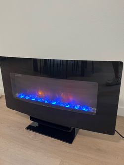 Electric fireplace screen