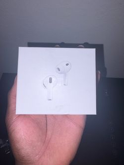 Apple AirPods Wireless Earbuds