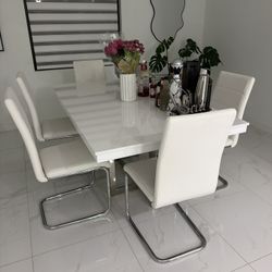 Dining Room Table Set