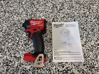 Milwaukee M18 FUEL 18V Lithium-Ion Brushless Cordless 1/4 in. Hex Impact Driver (Tool Only)