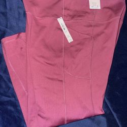 * Brand New Victoria Secret Top & Bottom Sz. 40D / XL Pant