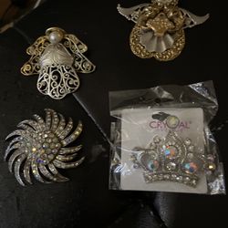 Brooches 