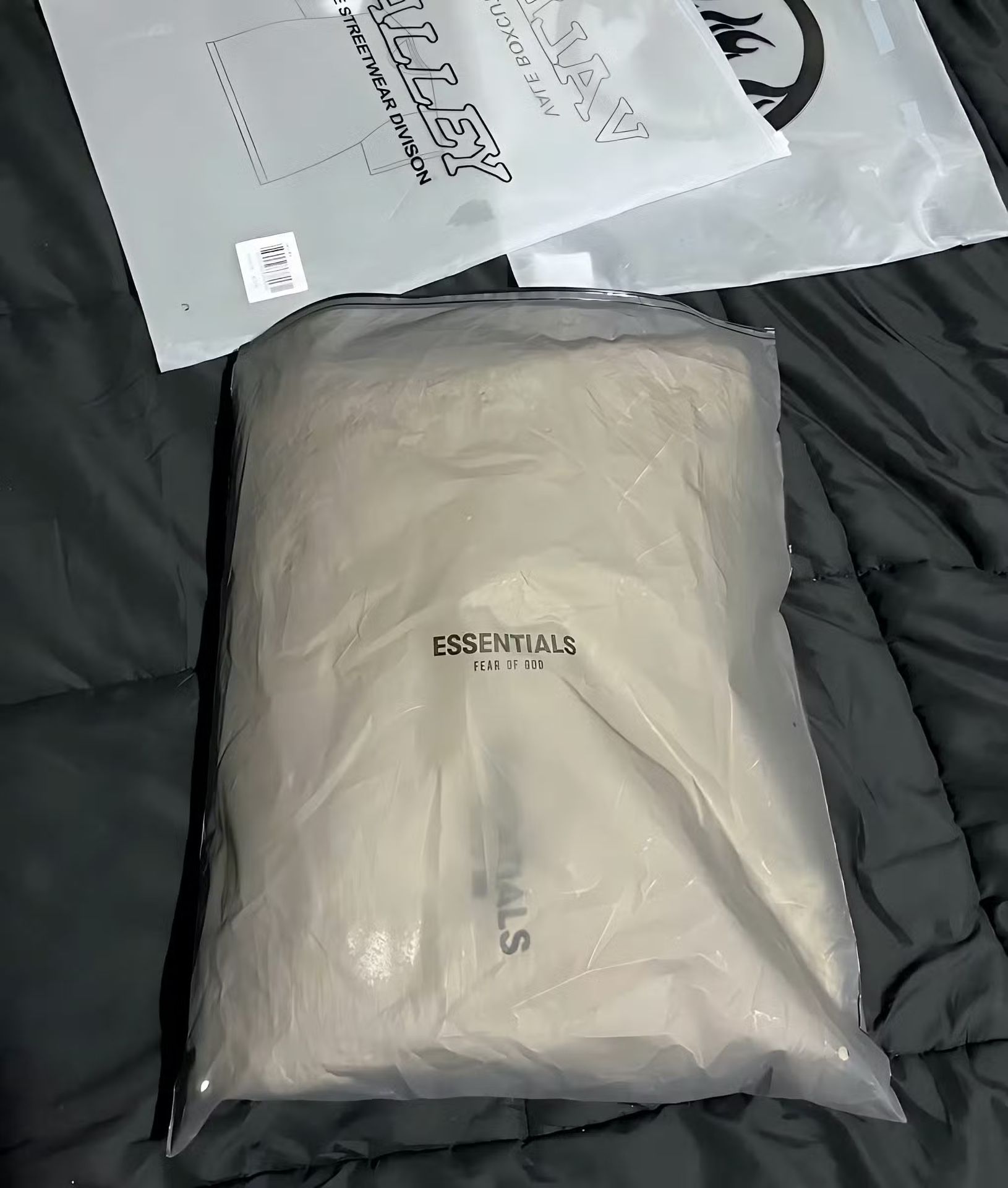 Oatmeal Essentials hoodie XS