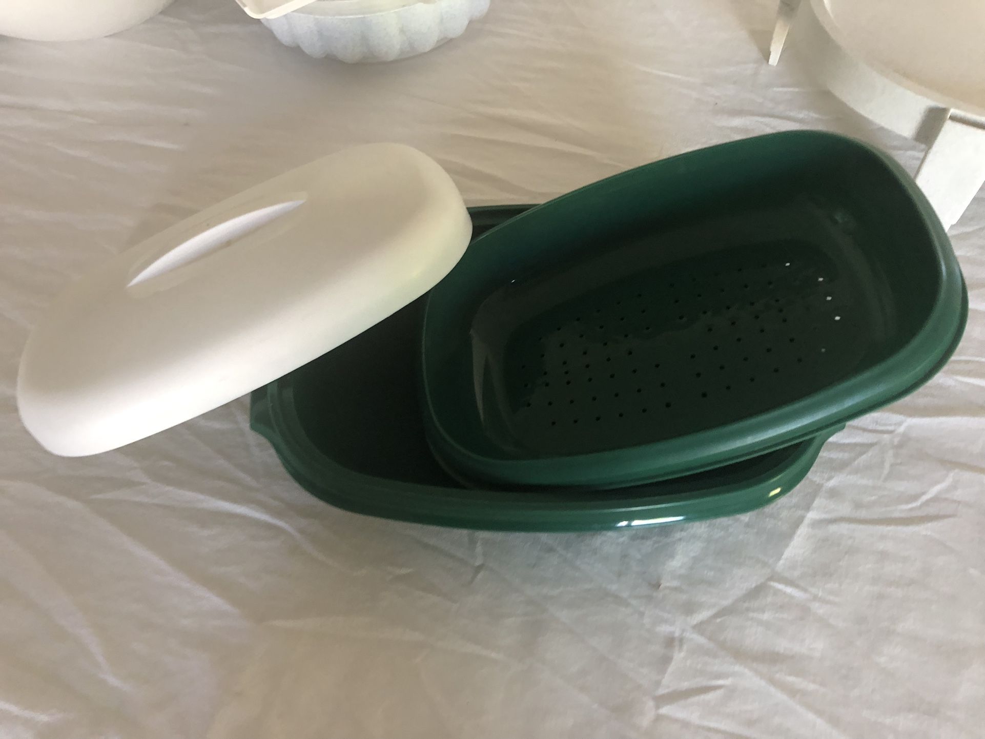 Steamer W/divider Tupperware
