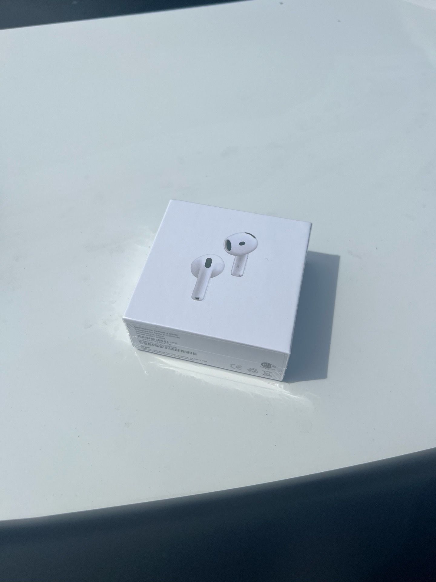 AirPods