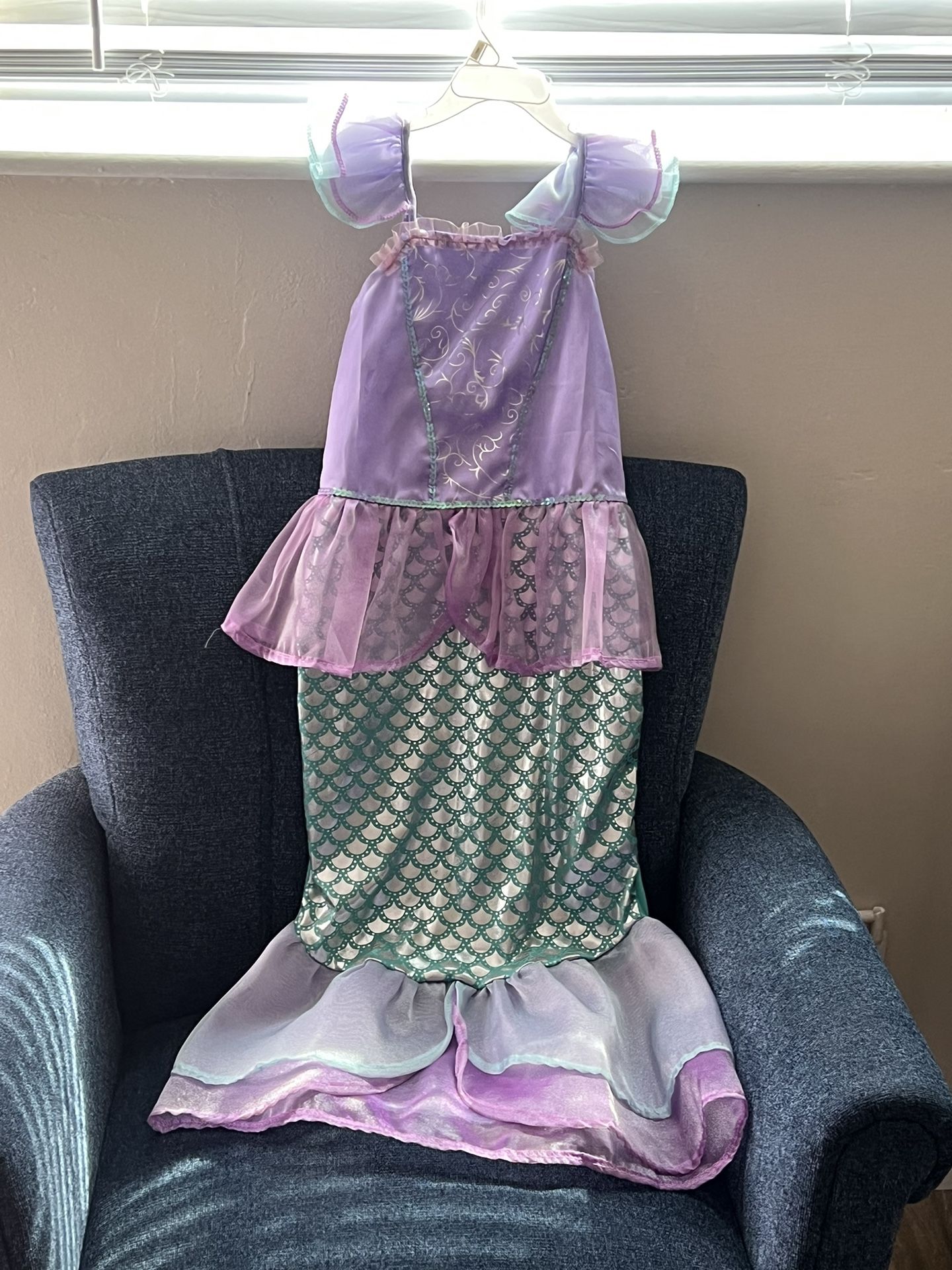 Mermaid Dress 5/6 Girls