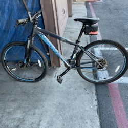 Diamond Back Mountain Bike 