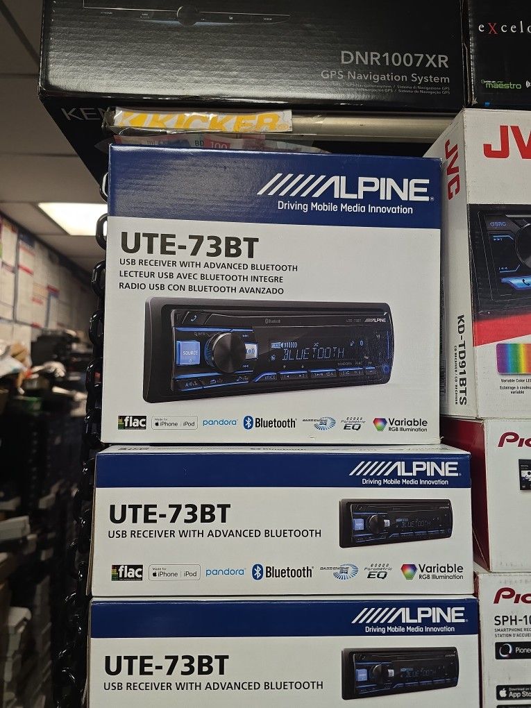 Alpine Radio Bluetooth