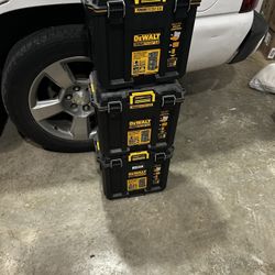 Dewalt Tough System 2.0