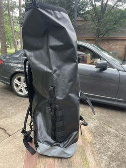UPWELL 32L Waterproof Dry Bag Backpack - Submersible Floating Pack For Kayaking, Travel, Hiking, Swimming