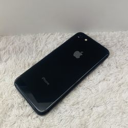 iPhone 8 64 Gb Unlocked And Clean Imei For $150