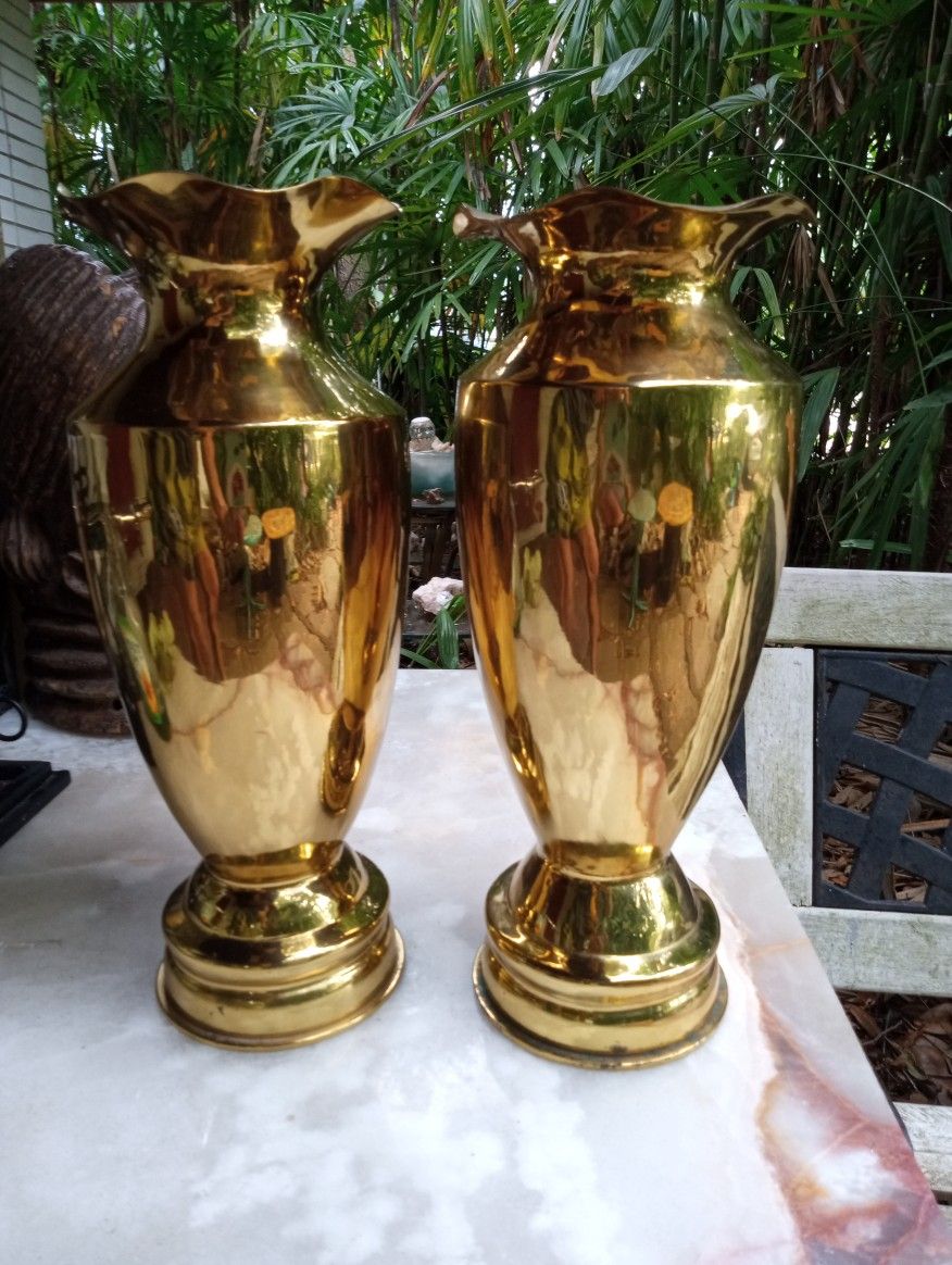 Trench Art - World War II 105mm Artillery Shell Brass Vases