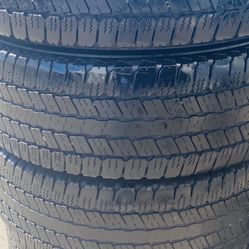 LT225/75R16 10 Ply  BFGOODRICH Commercial T/A 
