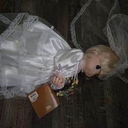 16-inch Precious Moments "Jessi" Bride Doll