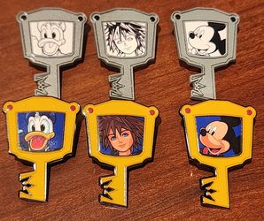 Kingdom hearts set of 6 pins