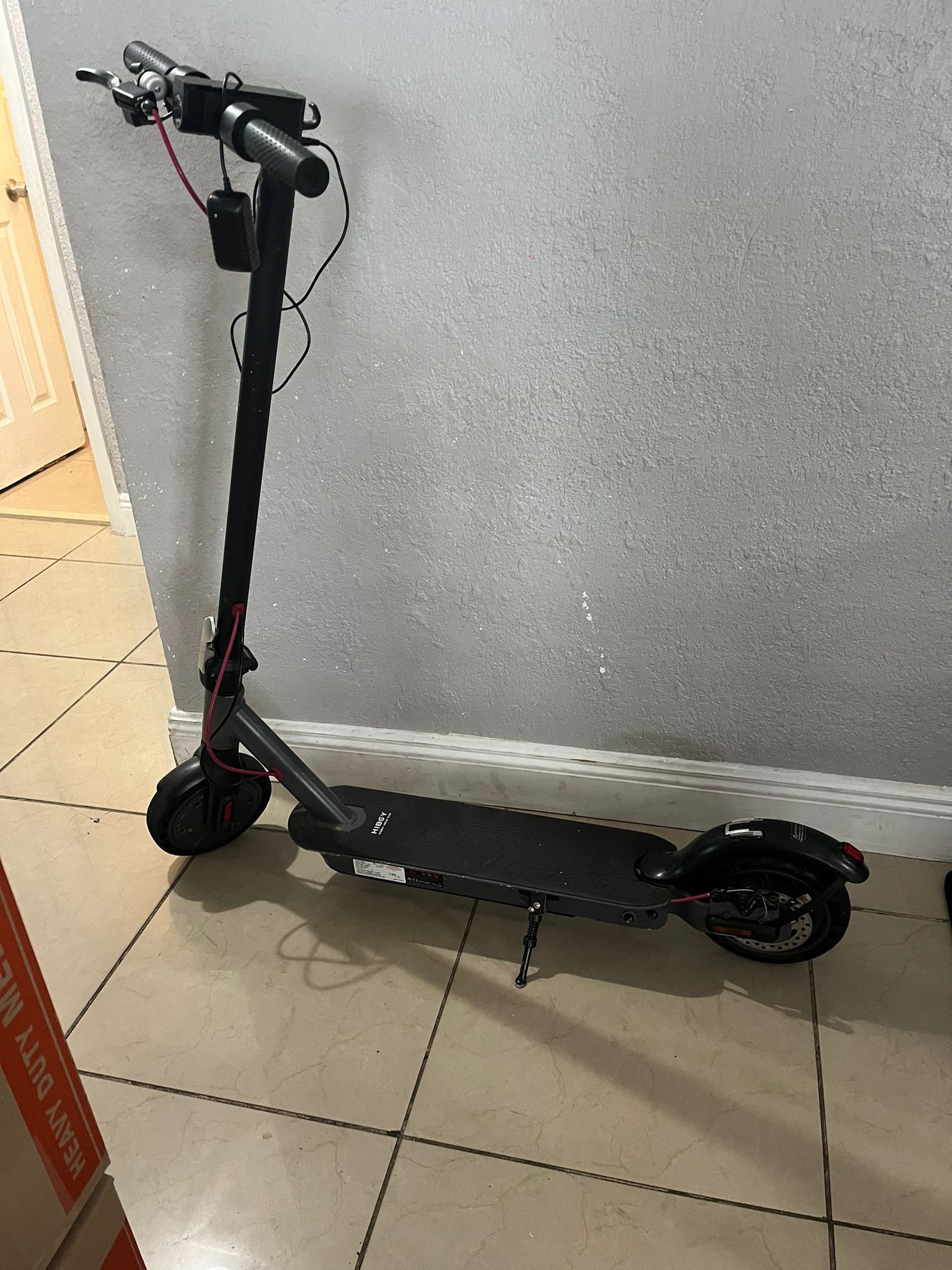 Electric Scooter With Charger