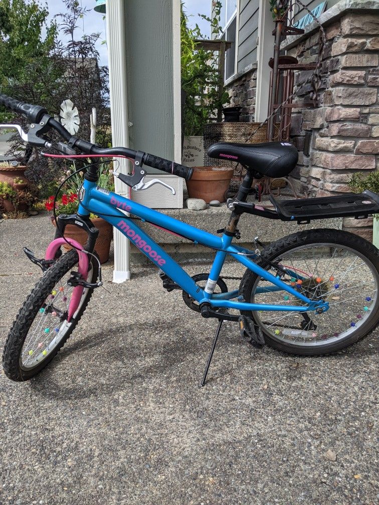 Mongoose Mountain Kids Bike