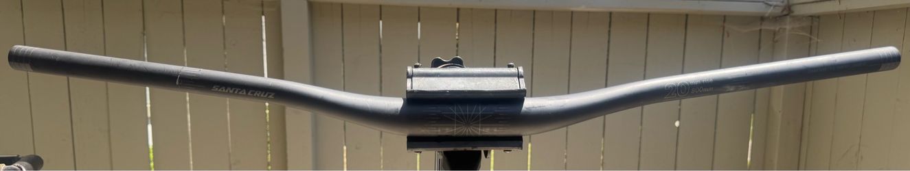 Handlebars Santa Cruz Carbon or Burgtec Alloy