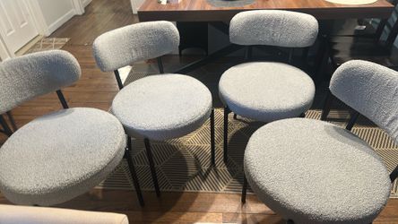 Like New! Set of 4 Modern Bouclé Dining/ Gray color