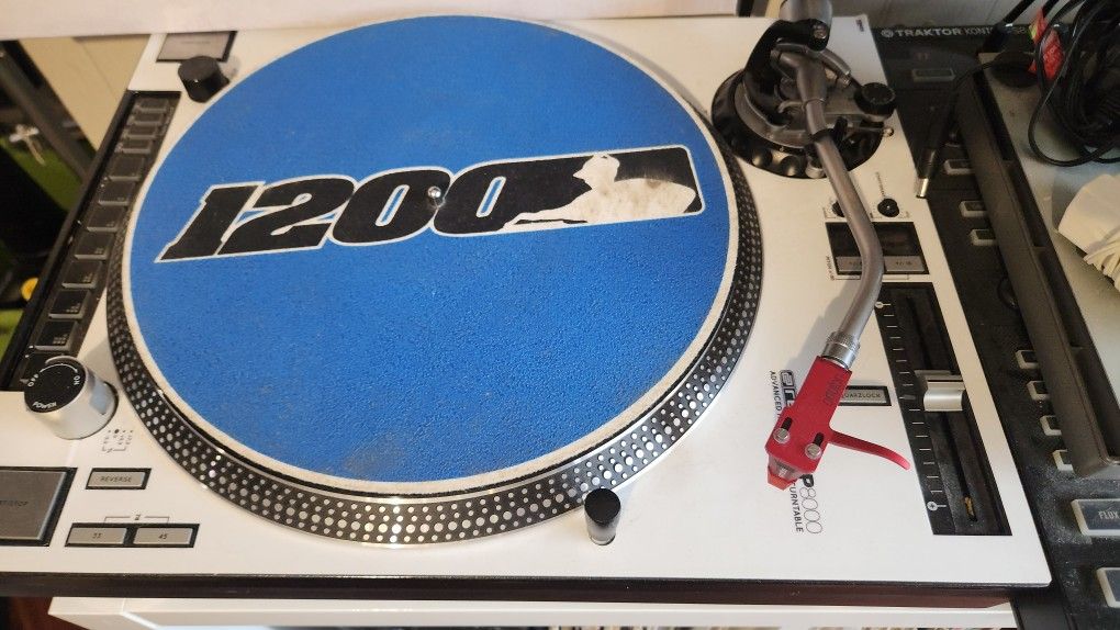 Reloop RP-8000 Turntable
