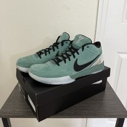 Nike Kobe 4 Protro