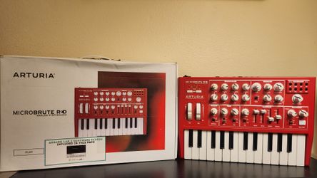 Arturia MicroBrute RED Analog Synth (Limited Edition)