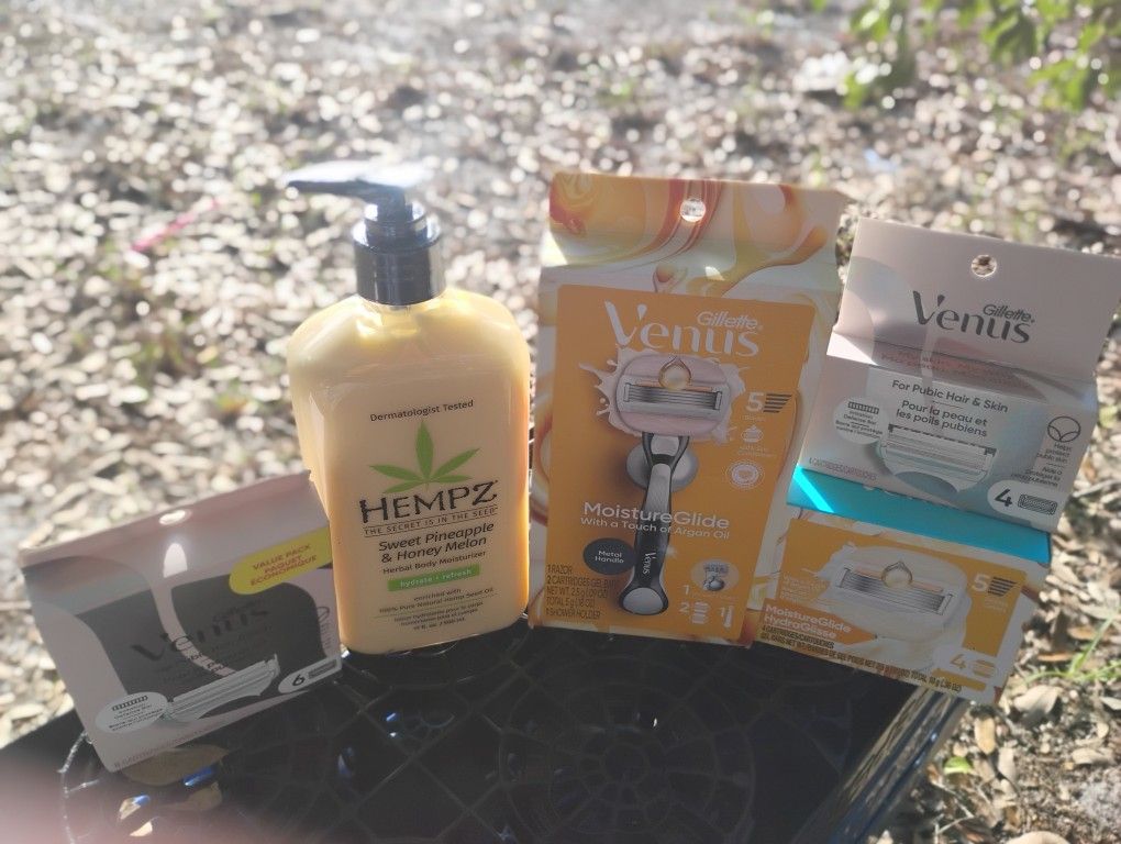 Venus Razor Cartridges And Razors Hemp Lotion