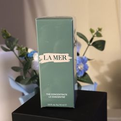 NEW La Mer THE CONCENTRATE