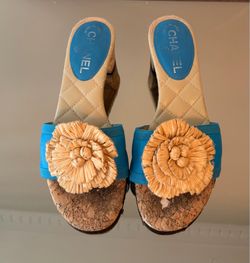 Chanel Cork Wedge Sandals with Camellia cc sz 37 vtg shoes