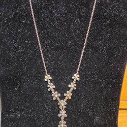 Flower Necklace .925