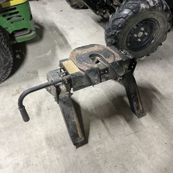 5th Wheel Trailer Hitch 