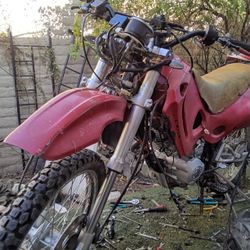 Dirty Bike 