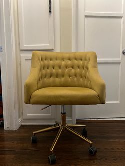 Upholstered Office Chair