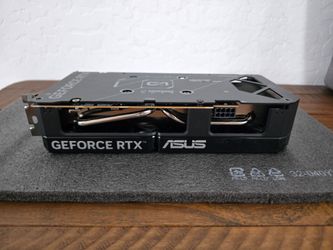 Asus Geforce Dual-RTX5060-o8g