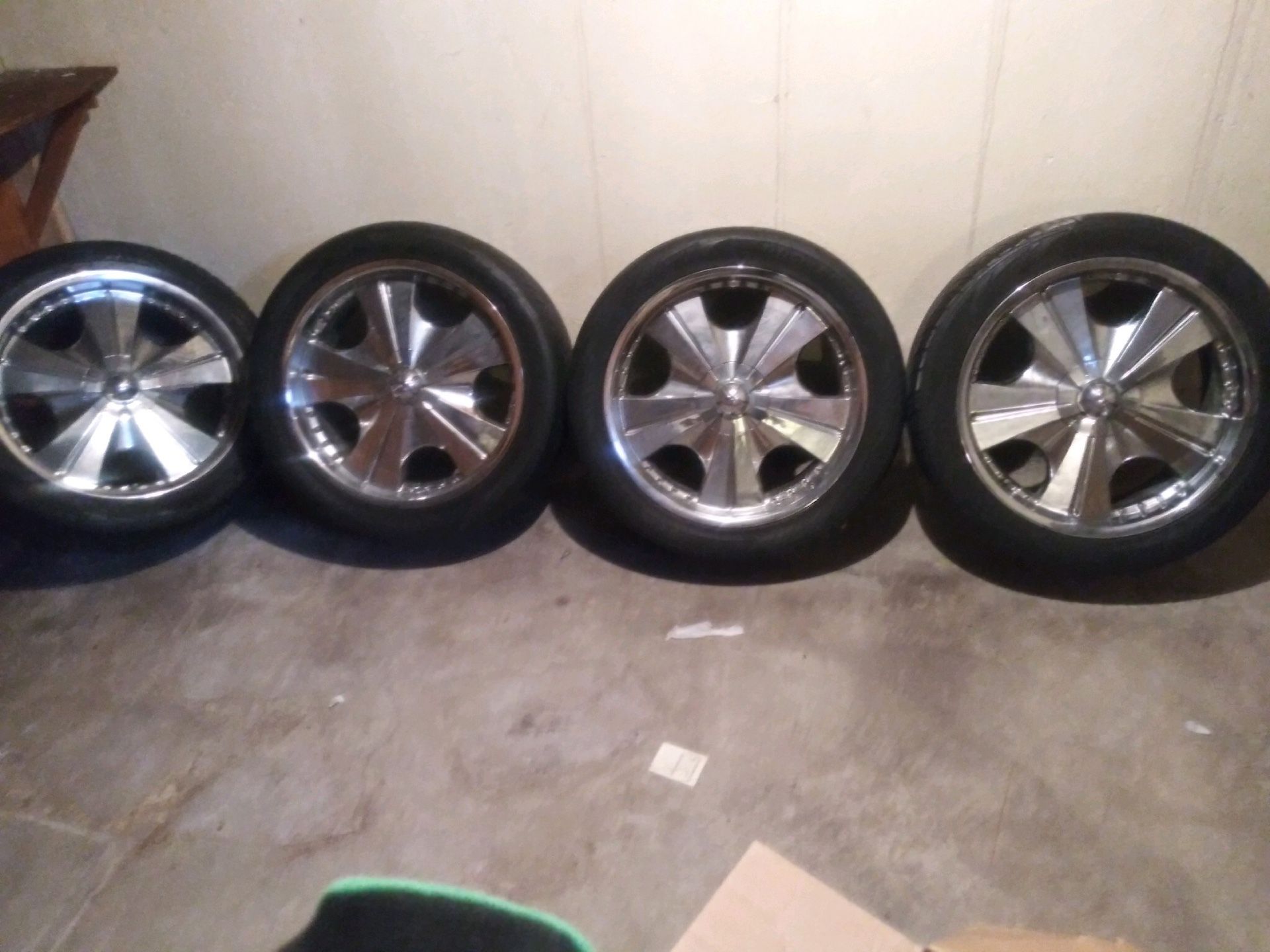 22 inch Toyo proxes s/t with Chrome Limited rims