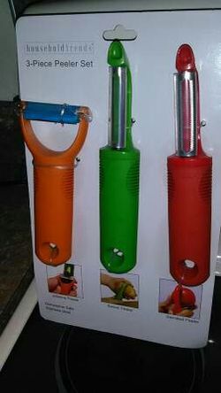 3 piece peeler set ** stainless steel (brand new)